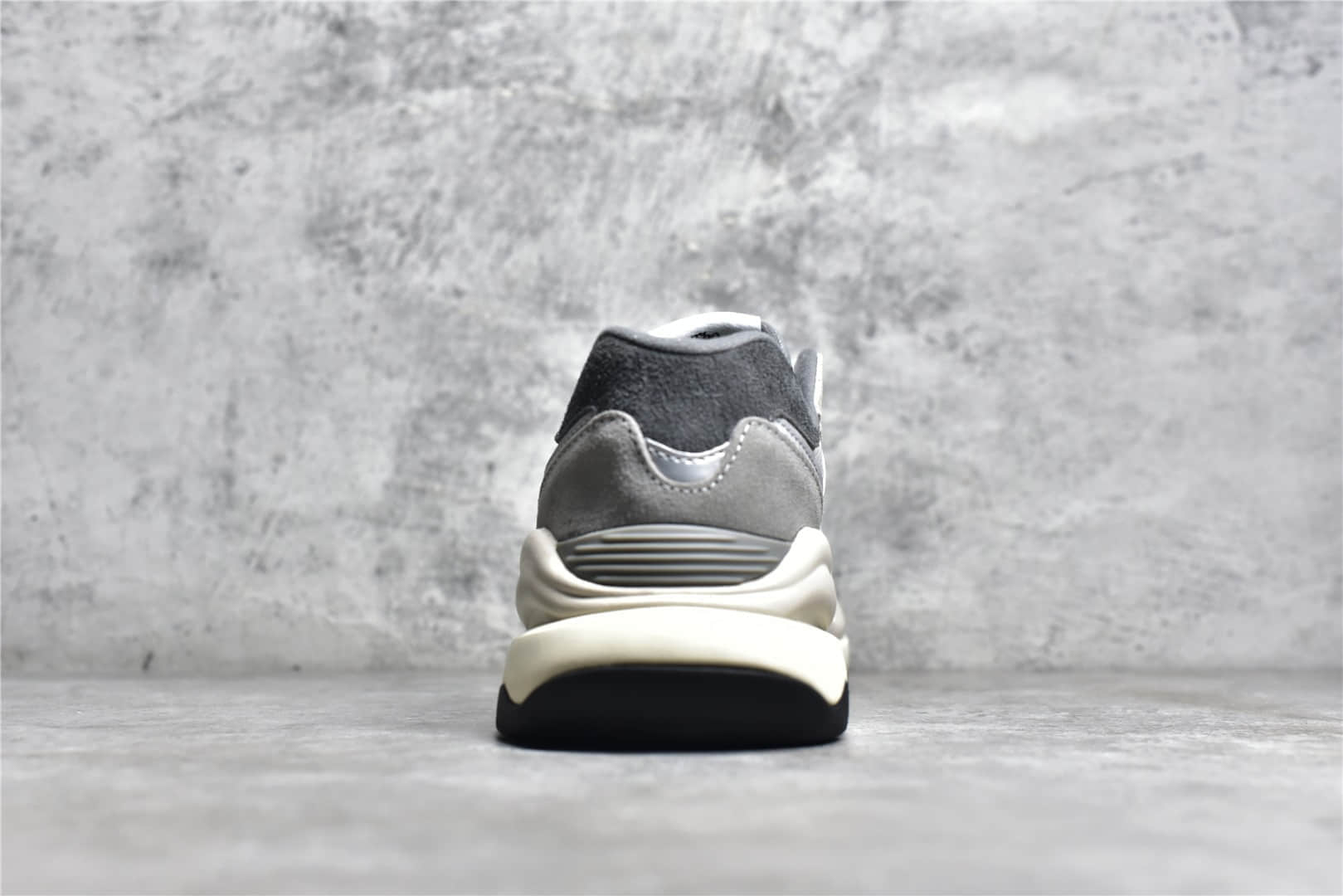 M5740TA,新百伦灰色跑鞋,NB5740灰色,NB5740鸳鸯灰白,莆田新百伦工厂 IMG_256