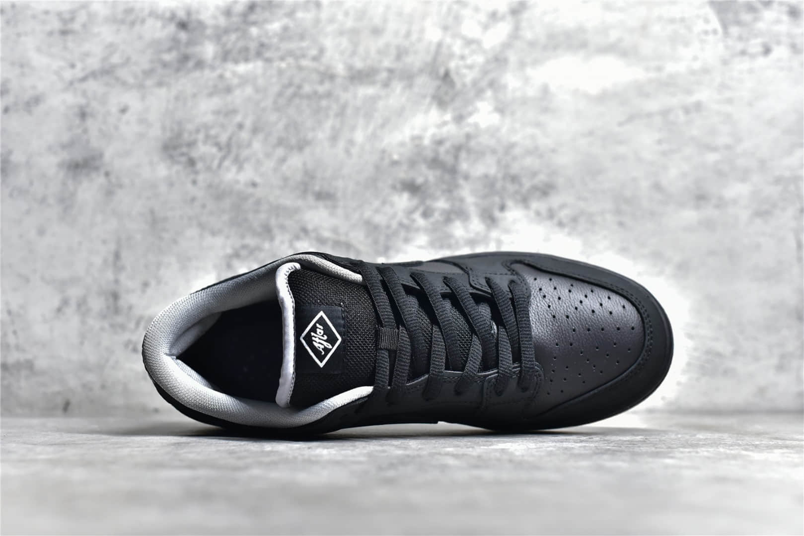 504750 086,耐克SB Dunk黑色低帮,耐克Dunk黑色低帮,耐克SB Dunk黑莱卡,耐克缓震板鞋 IMG_256