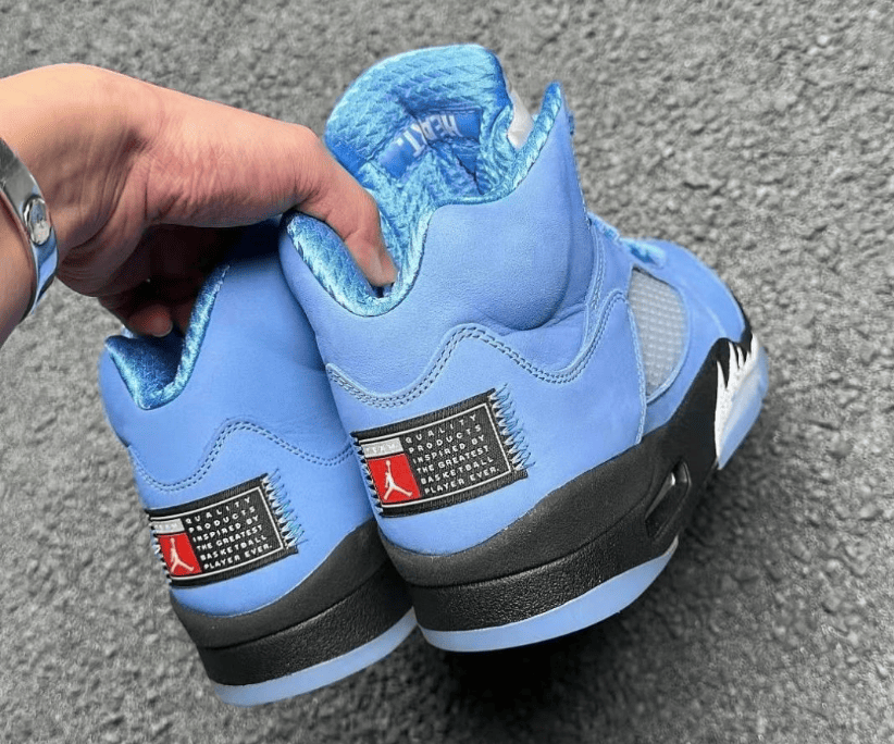 Air Jordan 5 “UNC”,DV1310-401,AJ5蓝色,AJ5北卡蓝,高仿AJ5 AJ5北卡蓝复刻 Air Jordan 5 “UNC” 超人气AJ5蓝色鞋面水晶底 货号:DV1310-401
