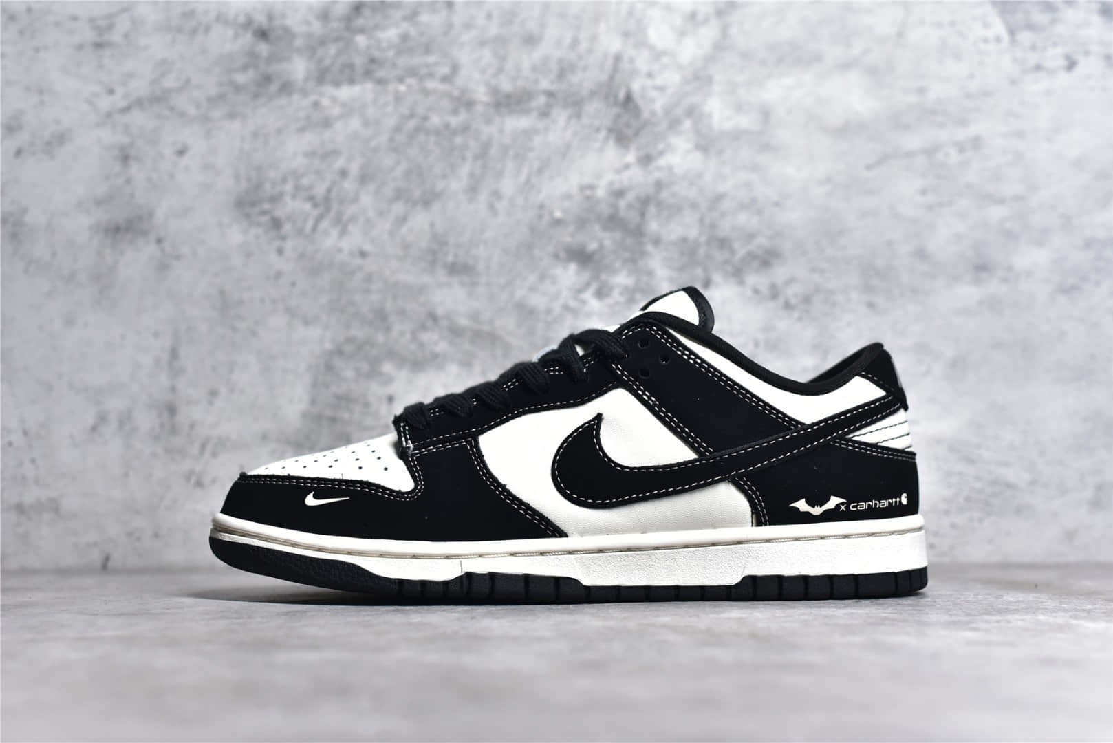 GOD纯原版本耐克SB Dunk蝙蝠侠联名 Nike SB Dunk Low 耐克漫威联名 耐克SB Dunk黑白低帮 货号：FC1688-300