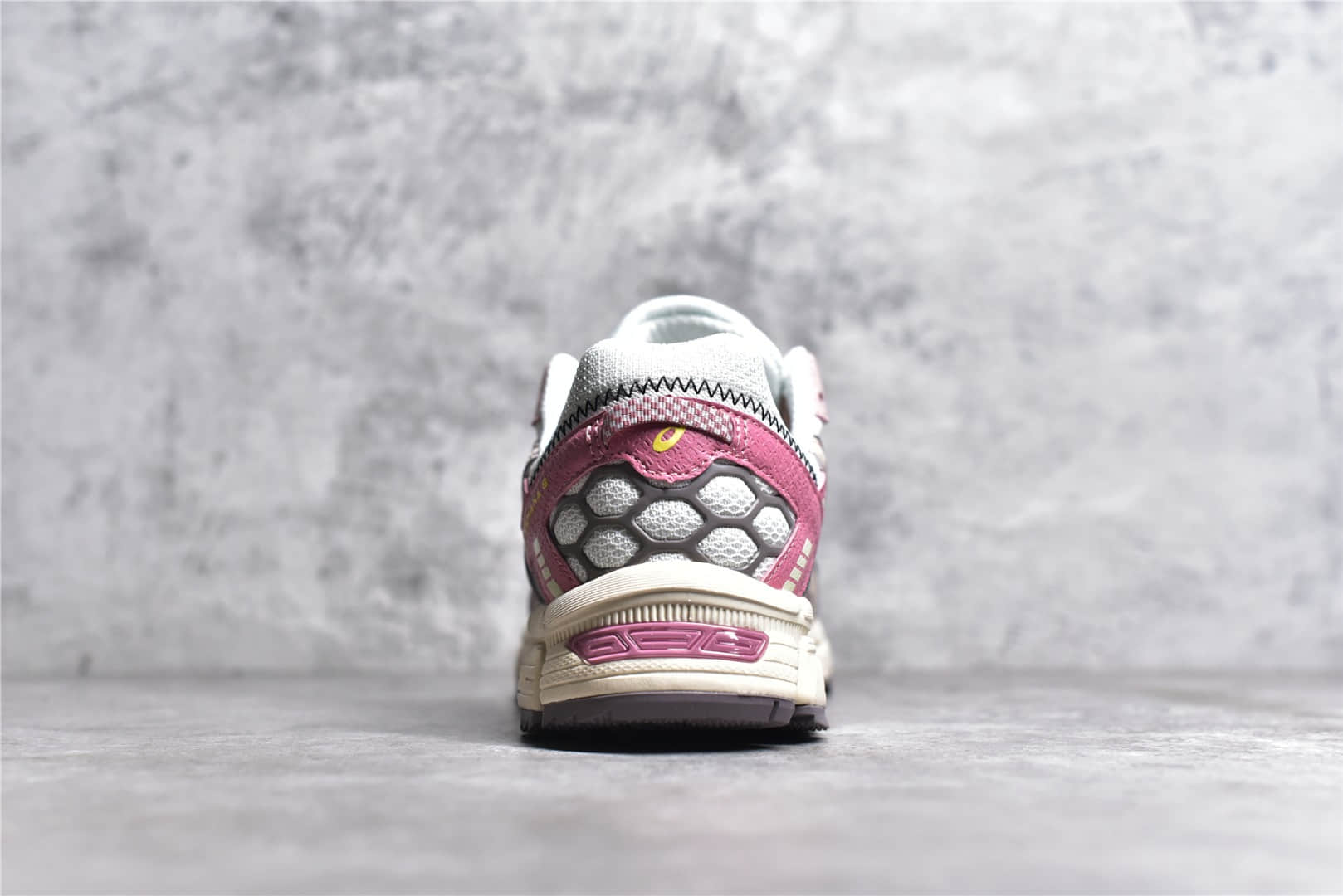 1012A978-103,亚瑟士粉色跑鞋,亚瑟士透气跑鞋,高仿亚瑟士工厂 IMG_256