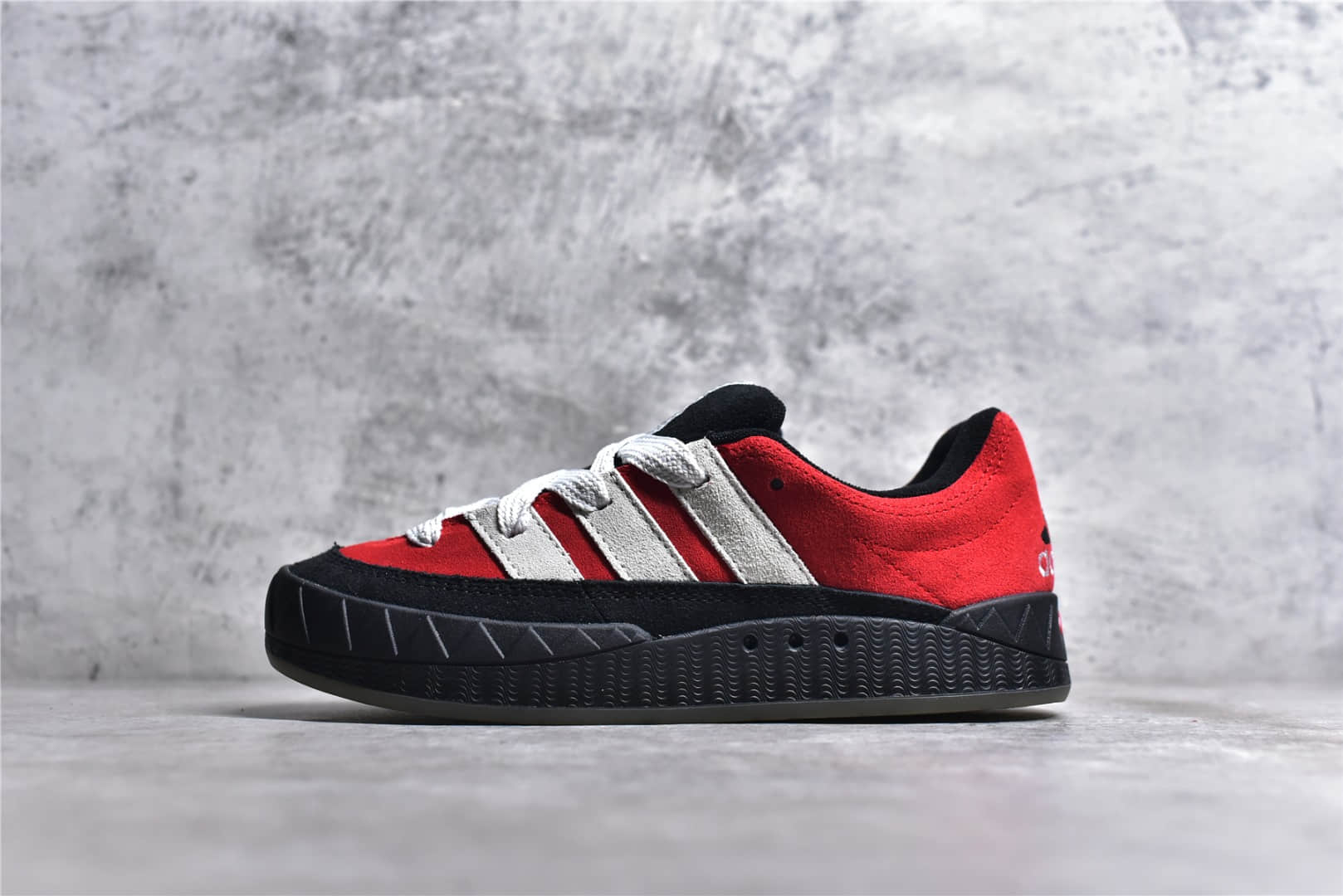 GY2903,阿迪达斯黑红板鞋,阿迪达斯面包鞋,莆田阿迪达斯工厂 IMG_256