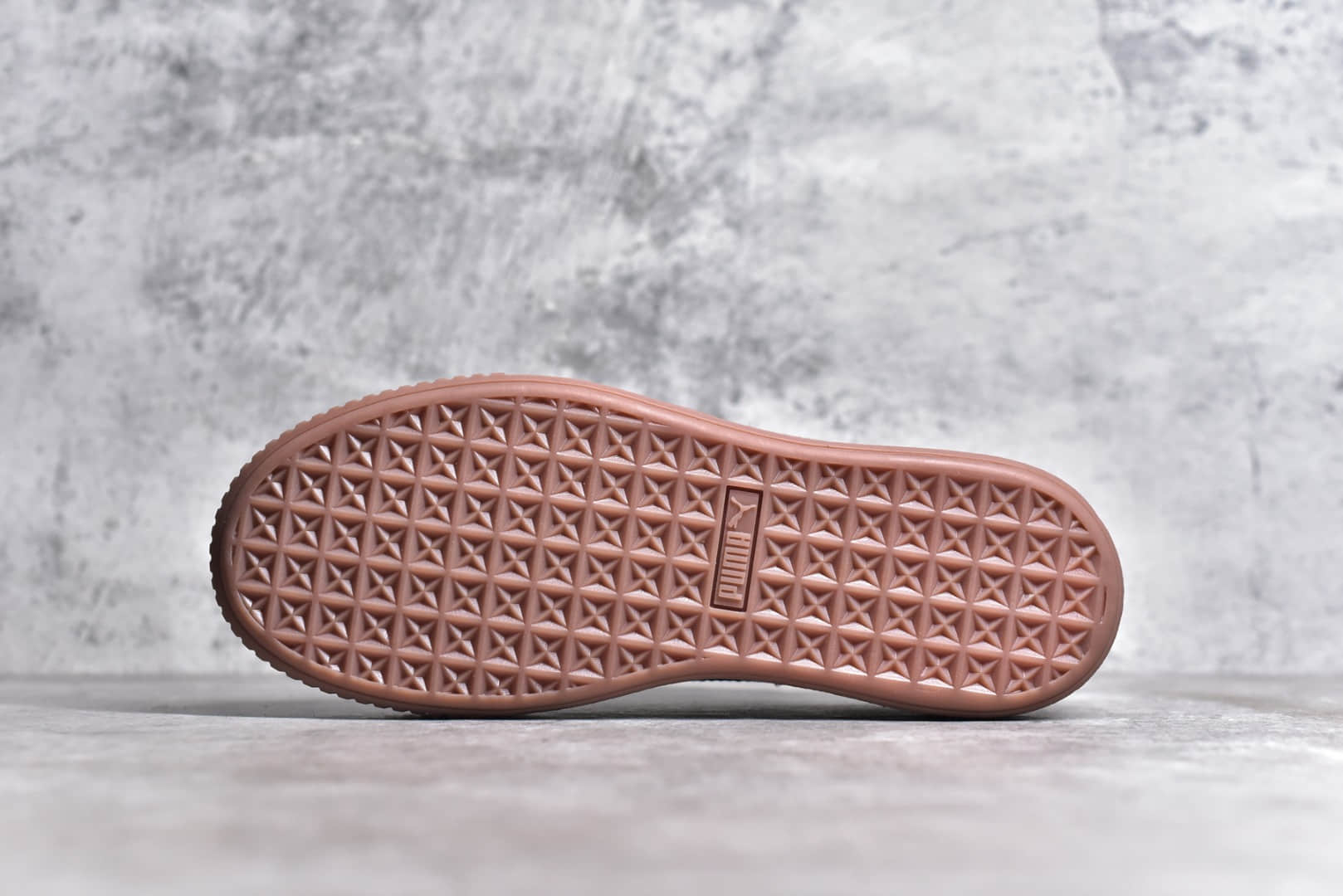 Rihanna x Puma Creeper Velvet,363559-01,彪马蕾哈娜二代,彪马松糕鞋,彪马增高鞋 IMG_256