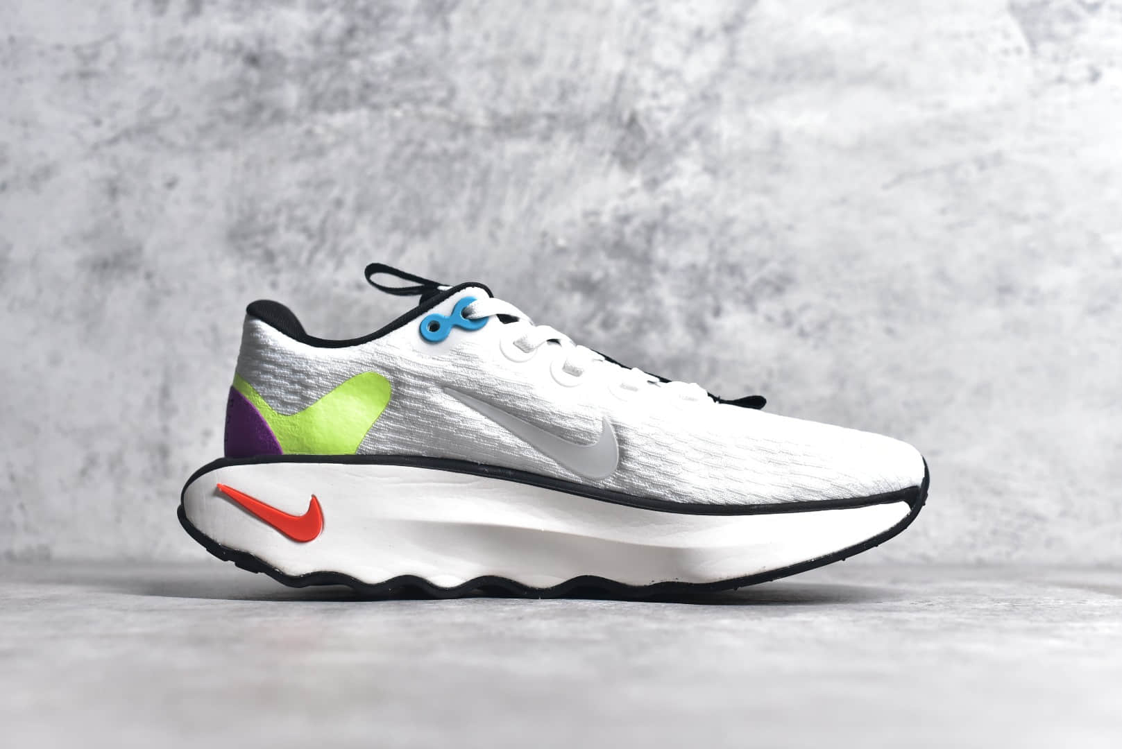 FJ1058-100,耐克白色跑鞋,Nike Motiva,耐克Motiva跑鞋 IMG_256