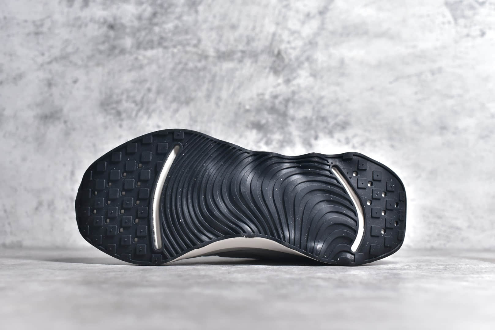 FJ1058-100,耐克白色跑鞋,Nike Motiva,耐克Motiva跑鞋 IMG_256