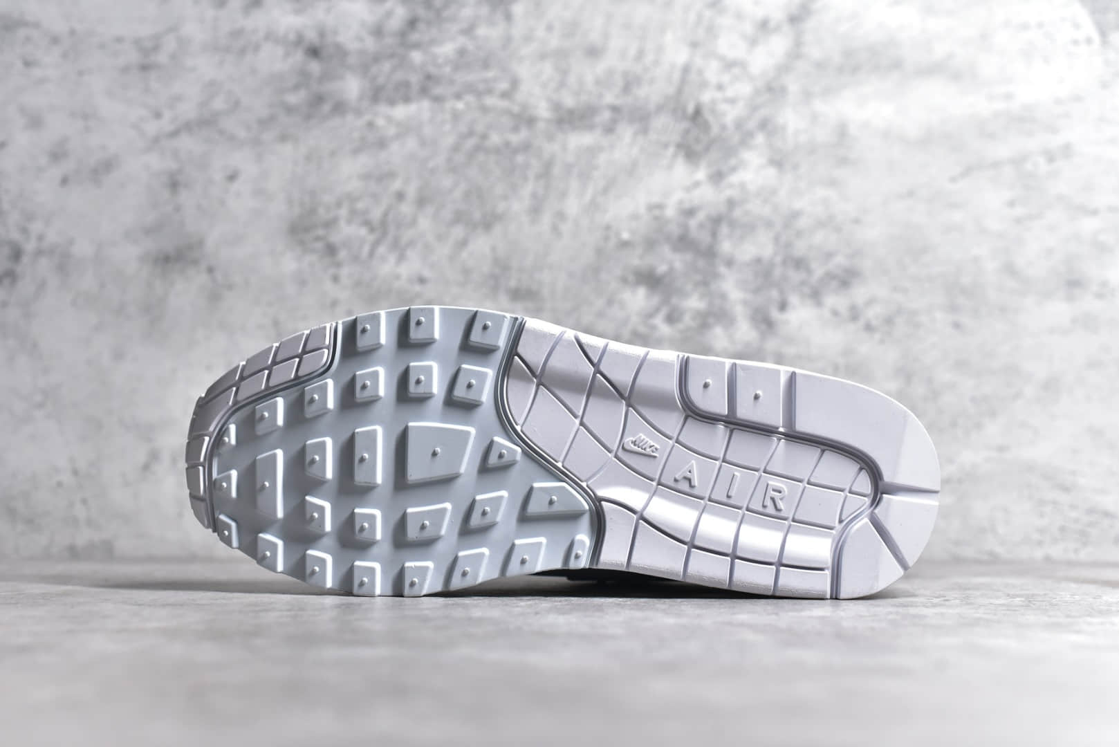 DQ0299-100,耐克白色跑鞋,耐克patta联名,耐克白色运动鞋,耐克小白鞋 IMG_256