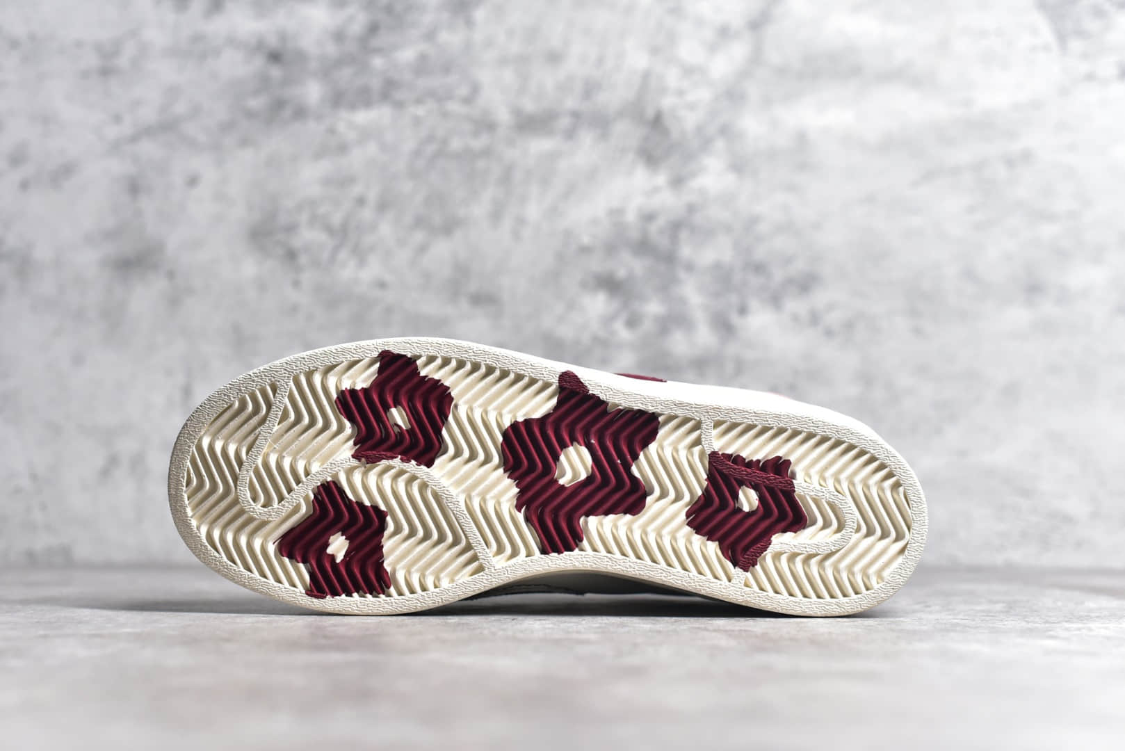 IG3853,阿迪达斯白红板鞋,阿迪达斯贝壳头,阿迪达斯小白鞋 IMG_256