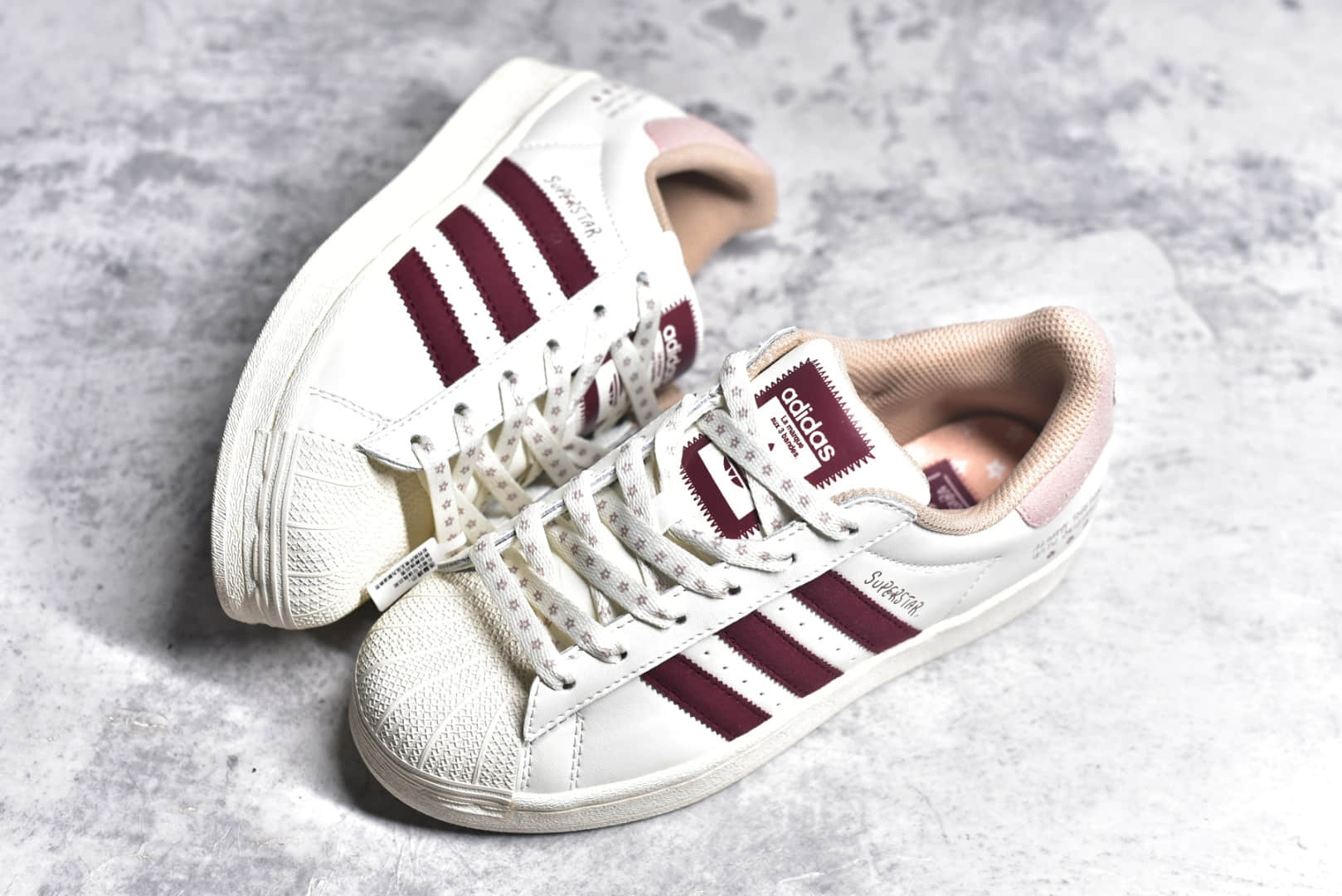 IG3853,阿迪达斯白红板鞋,阿迪达斯贝壳头,阿迪达斯小白鞋 IMG_256