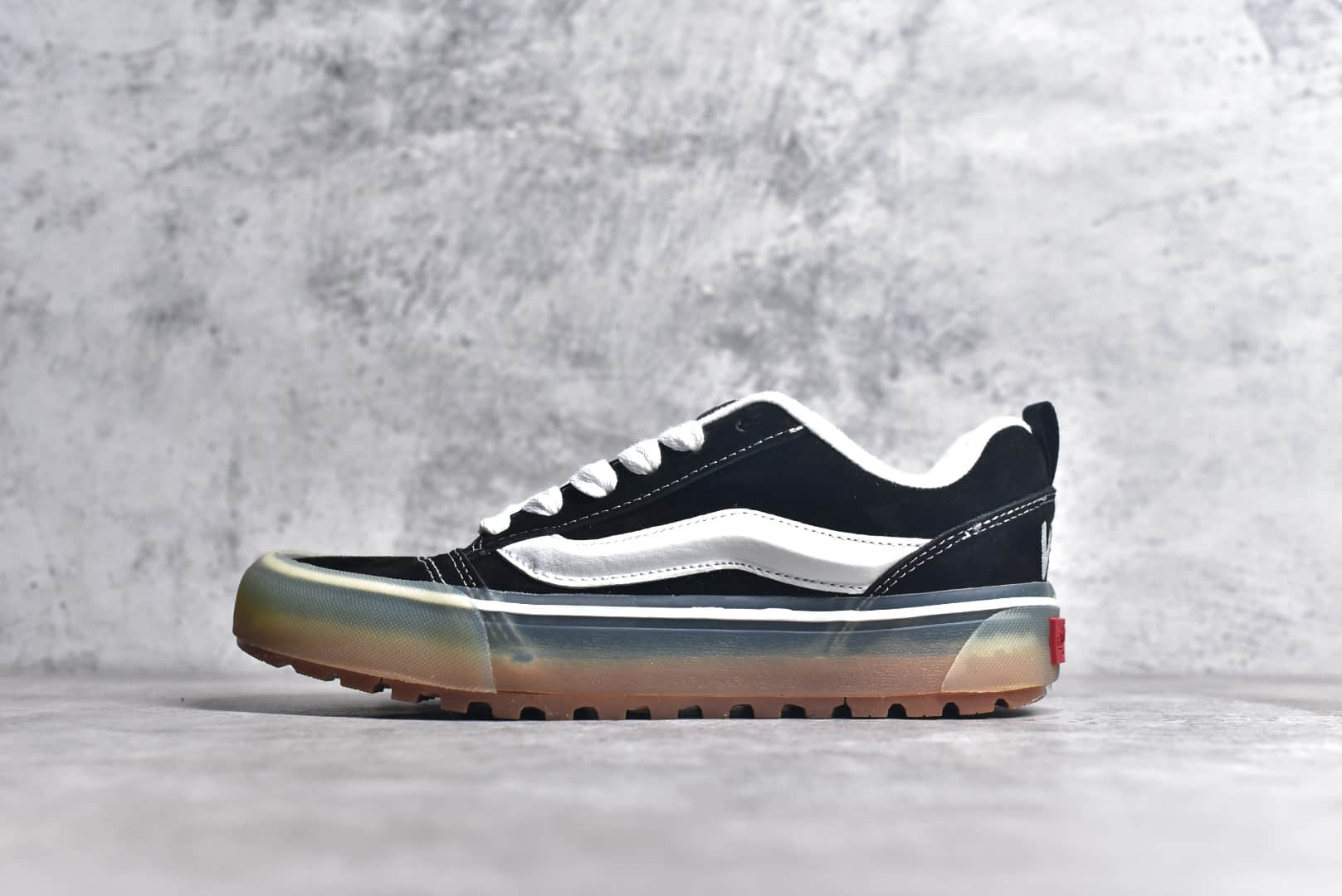 万斯Imran Potato联名,万斯货源,万斯黑色 IMG_256