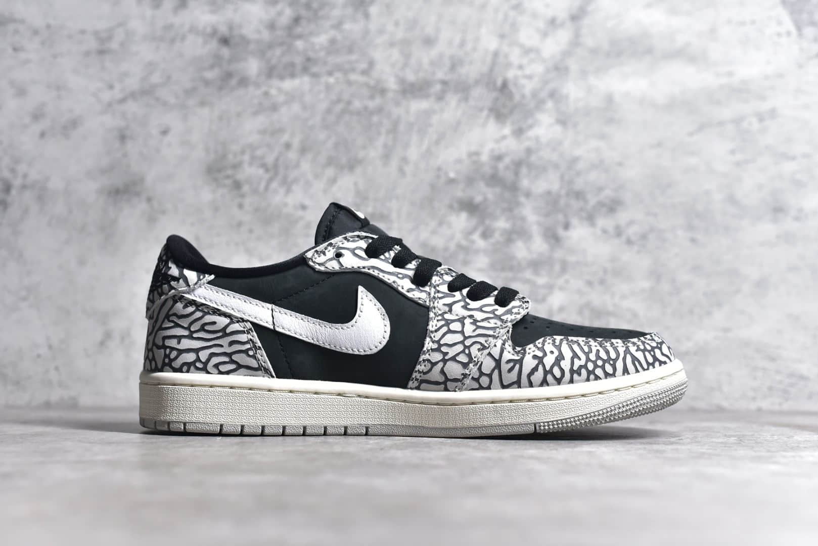 CZ0790-001,AJ1爆裂纹,AJ1黑色,莆田AJ货源 IMG_256