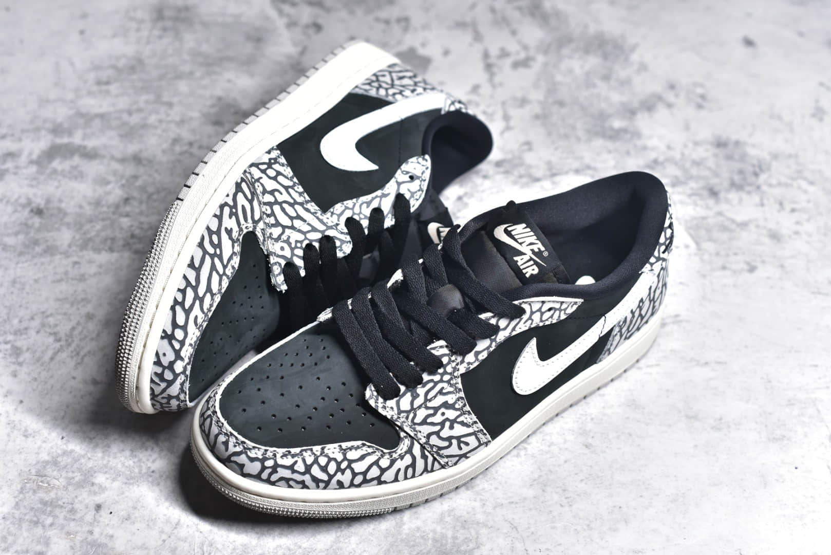 CZ0790-001,AJ1爆裂纹,AJ1黑色,莆田AJ货源 IMG_256