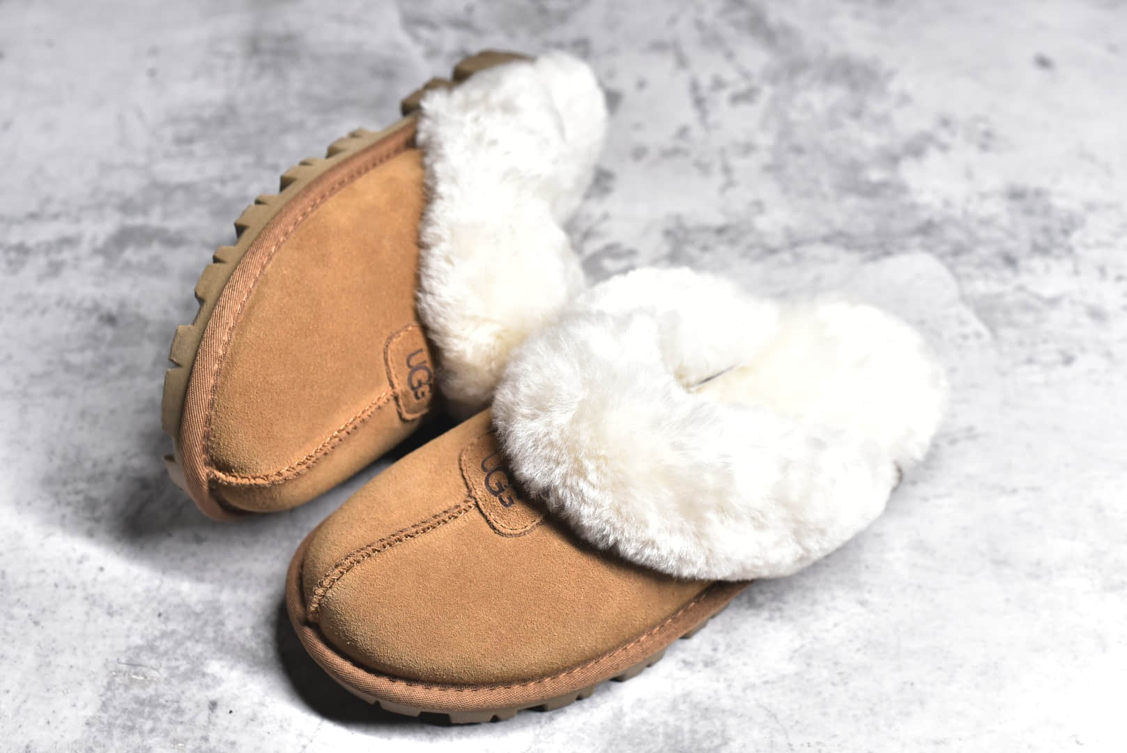 UGG星拖鞋,UGG拖鞋,UGG棕色拖鞋,UGG正品 IMG_256