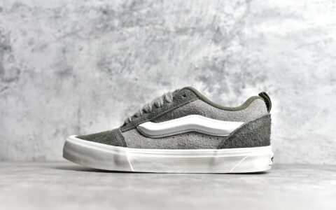 万斯灰绿麂皮低帮土豆鞋Vans Classics Knu Skool莆田万斯工厂 万斯面包鞋 莆田纯原版本万斯货号:VN0009QCBLK