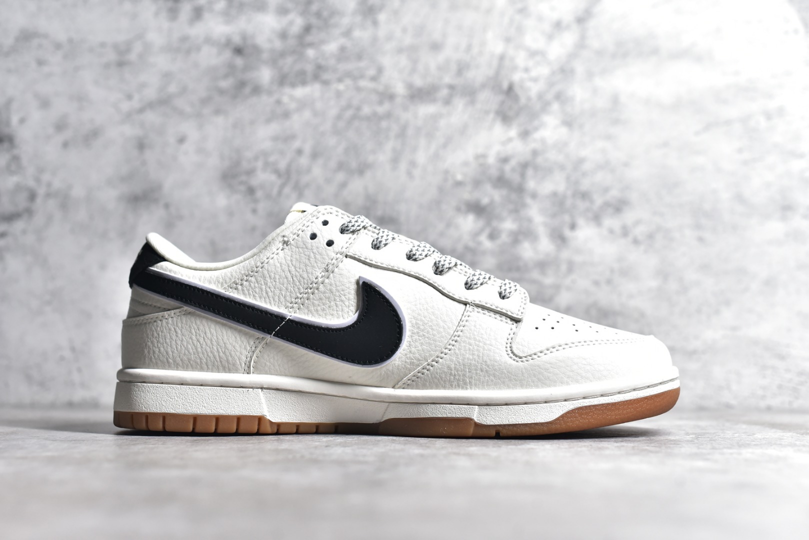 XH0923-151,耐克空军米棕色低帮,耐克空军黑白低帮,耐克空军SUP联名 IMG_256