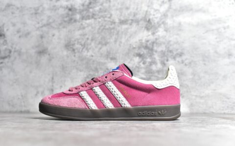 阿迪达斯桑巴粉色板鞋adidas Original Samba OG阿迪达斯翻毛皮板鞋阿迪达斯桑巴系列纯原复刻货号IF1809