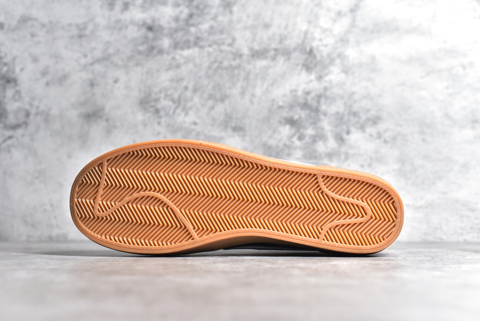 FZ5630 001,耐克黑色板鞋,耐克黑色生胶板鞋 IMG_256