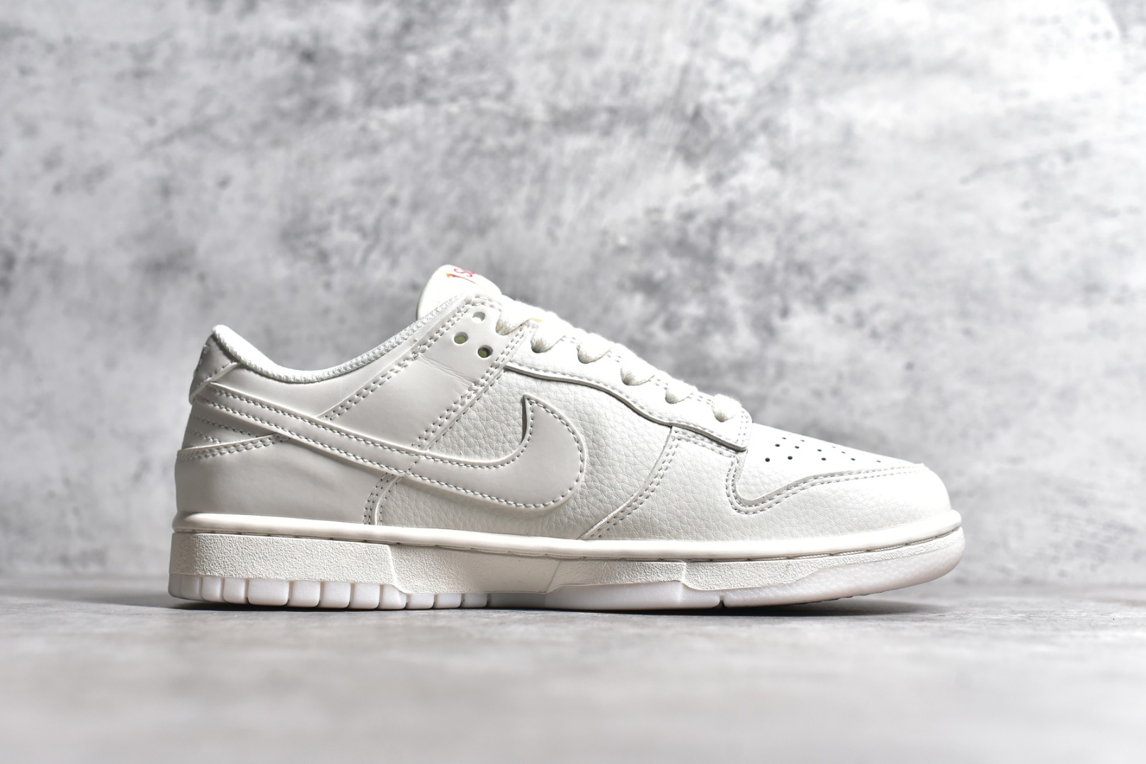 BB8675-104,耐克sup联名,耐克小白鞋 IMG_256