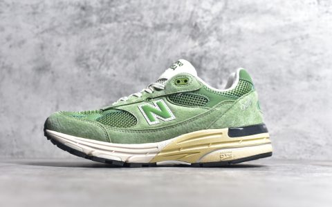 新百伦NB993绿色麂皮运动鞋New Balance 993新百伦993绿色正品新百伦复刻NB993总统复古慢跑鞋货号U993GW