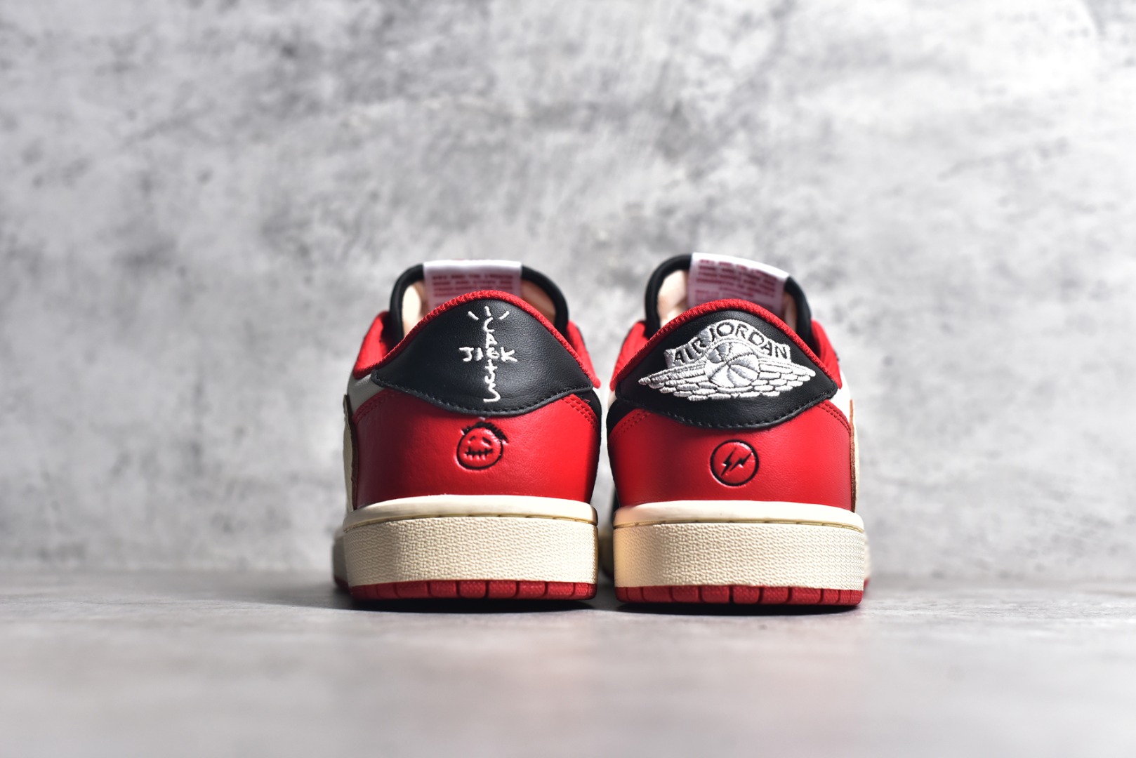 DM7866-160,AJ1 TS联名,AJ1 x TS DM7866-160,AJ1 TS联名,AJ1 x TS