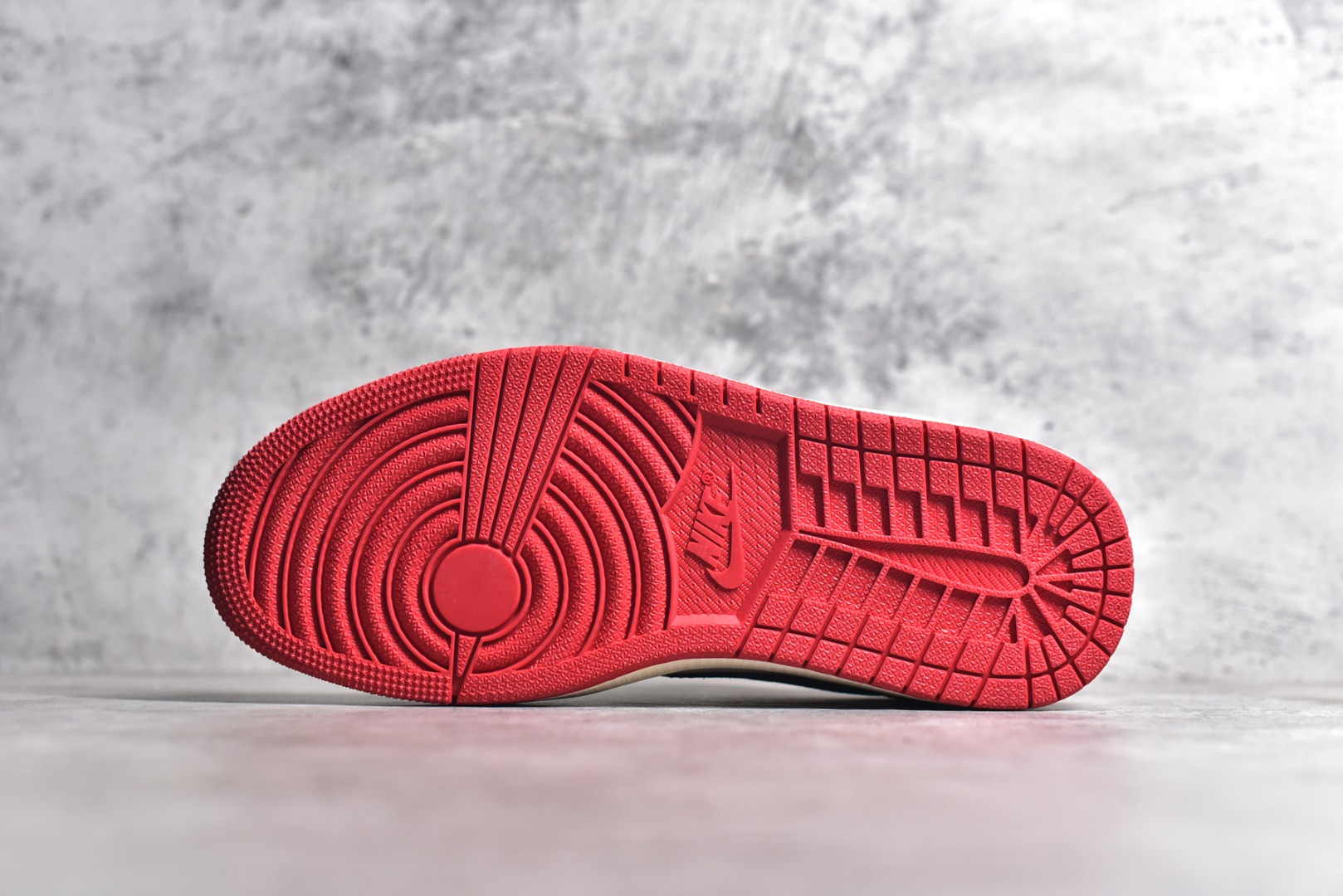 DM7866-160,AJ1 TS联名,AJ1 x TS DM7866-160,AJ1 TS联名,AJ1 x TS