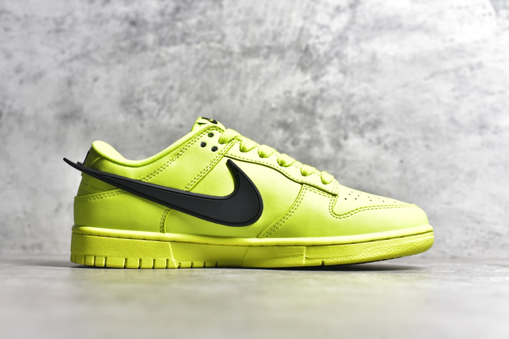 XX2025-331,耐克AMBUSH联名,耐克SB Dunk黄色低帮 XX2025-331,耐克AMBUSH联名,耐克SB Dunk黄色低帮