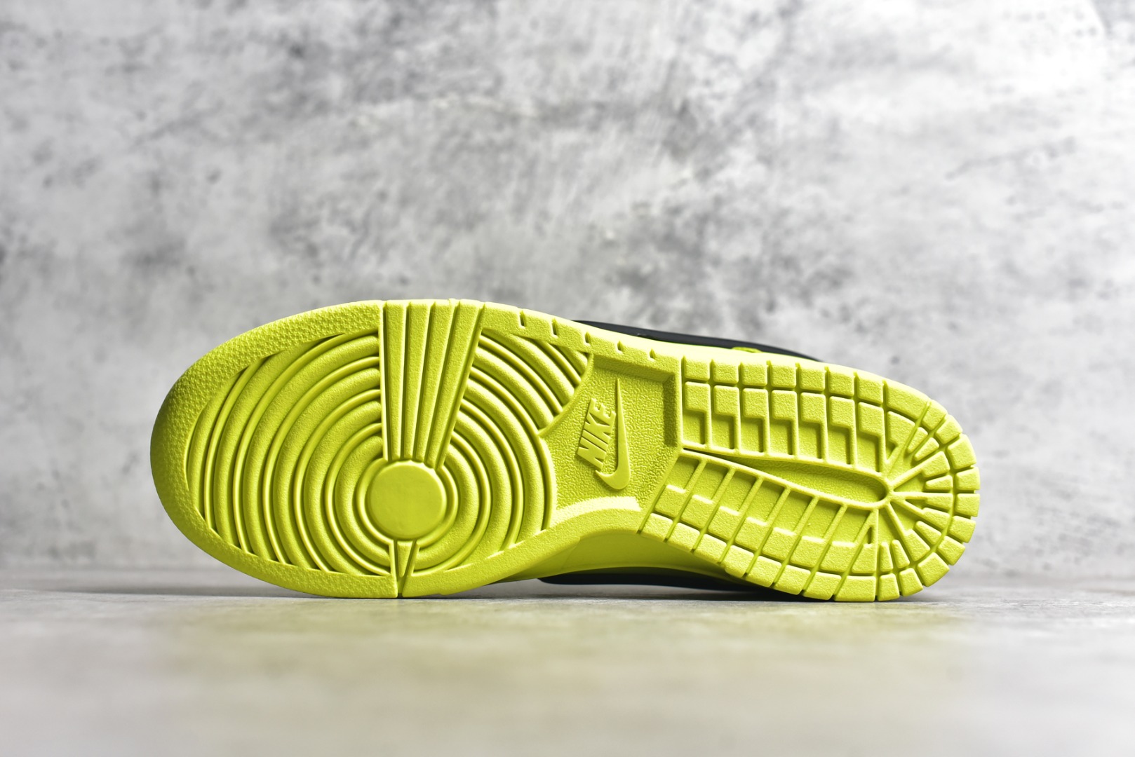 XX2025-331,耐克AMBUSH联名,耐克SB Dunk黄色低帮 XX2025-331,耐克AMBUSH联名,耐克SB Dunk黄色低帮