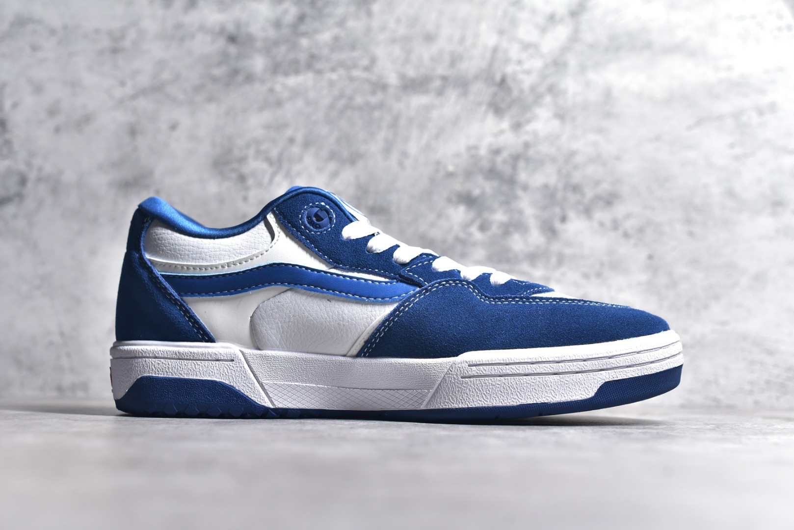 VN0A2Z3IAMQ,Vans Rowan 2,万斯蓝白板鞋 VN0A2Z3IAMQ,Vans Rowan 2,万斯蓝白板鞋