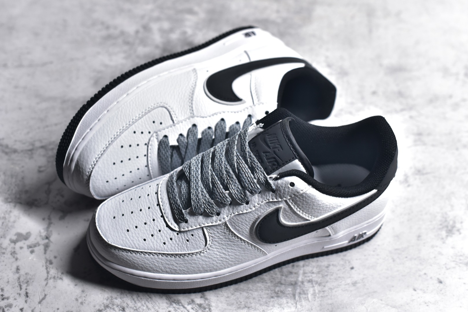 LS0216-026,耐克空军满天星,耐克空军黑白荔枝皮低帮 LS0216-026,耐克空军满天星,耐克空军黑白荔枝皮低帮