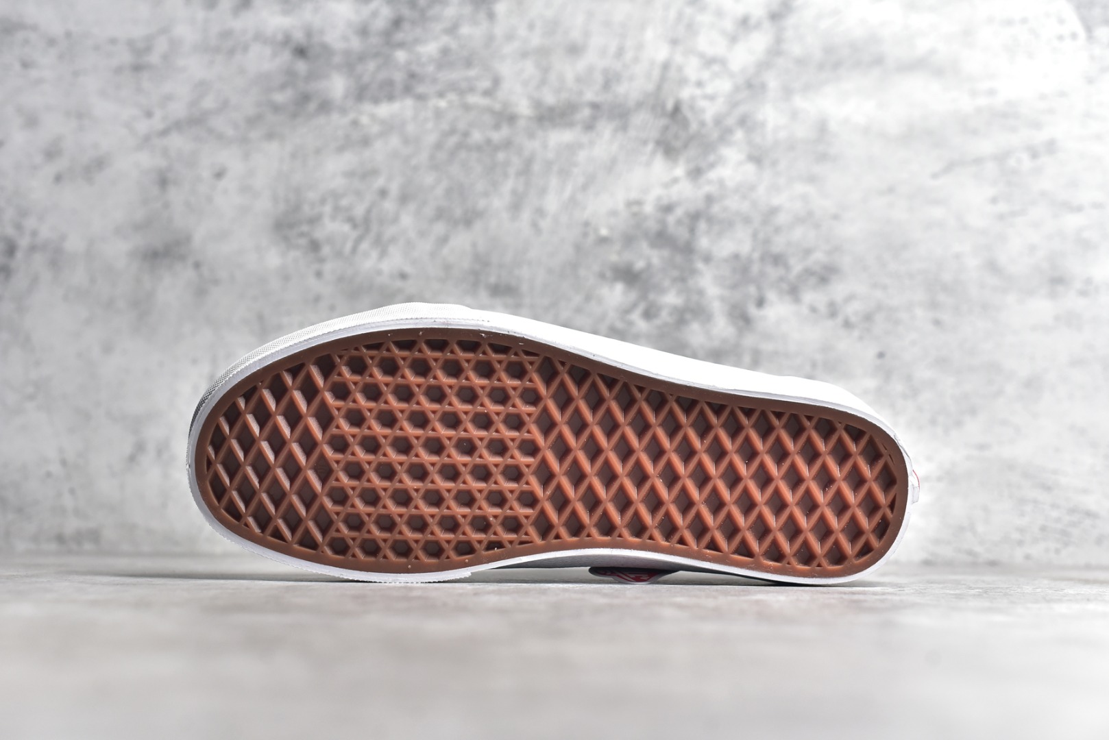 VN000D56BZW,万斯黑白棋盘格 VN000D56BZW,万斯黑白棋盘格