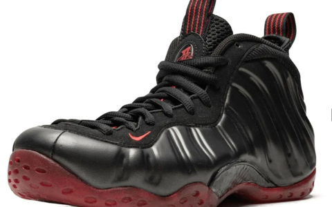 咳嗽滴剂 Nike Foamposites 将于 2025 年推出 耐克黑红喷泡IB2219-001