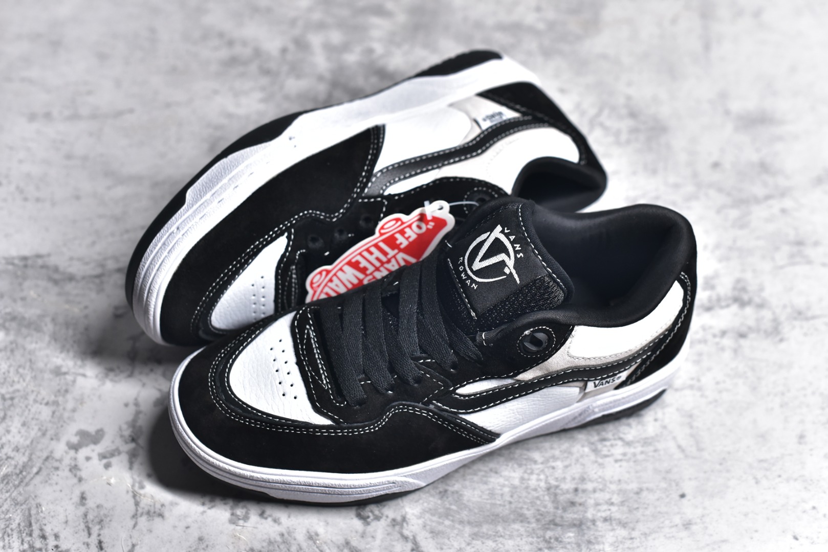 VN0A2Z3IBYB,Vans Rowan 2