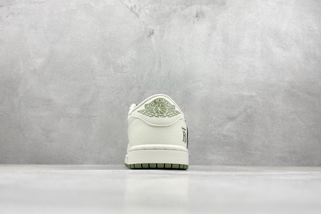 Fragment x TS x 巴宝莉 x AJ1,DM7866 020 Fragment x TS x 巴宝莉 x AJ1,DM7866 020