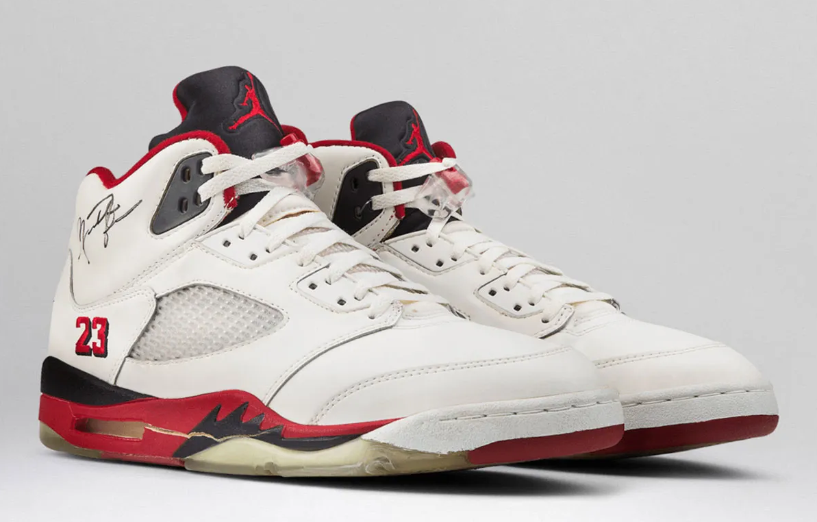 AJ5Fire Red AJ5Fire Red